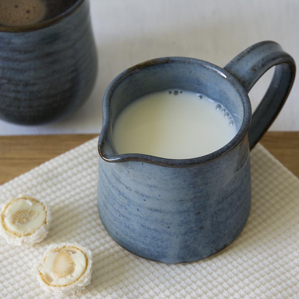 Blue Ceramic Creamer - RAMIREZ ZANOTTY - creamer