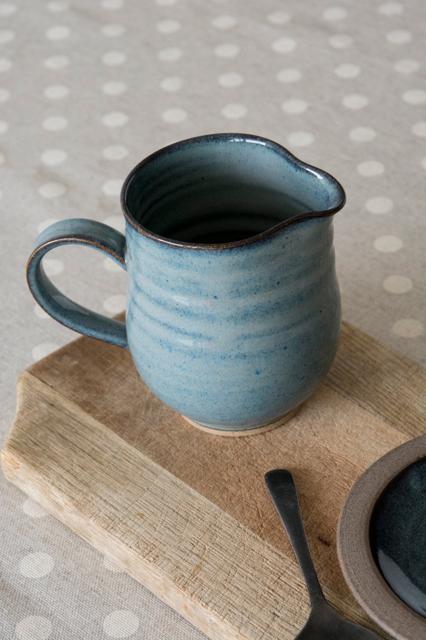 Farmhouse Creamer - RAMIREZ ZANOTTY - creamer
