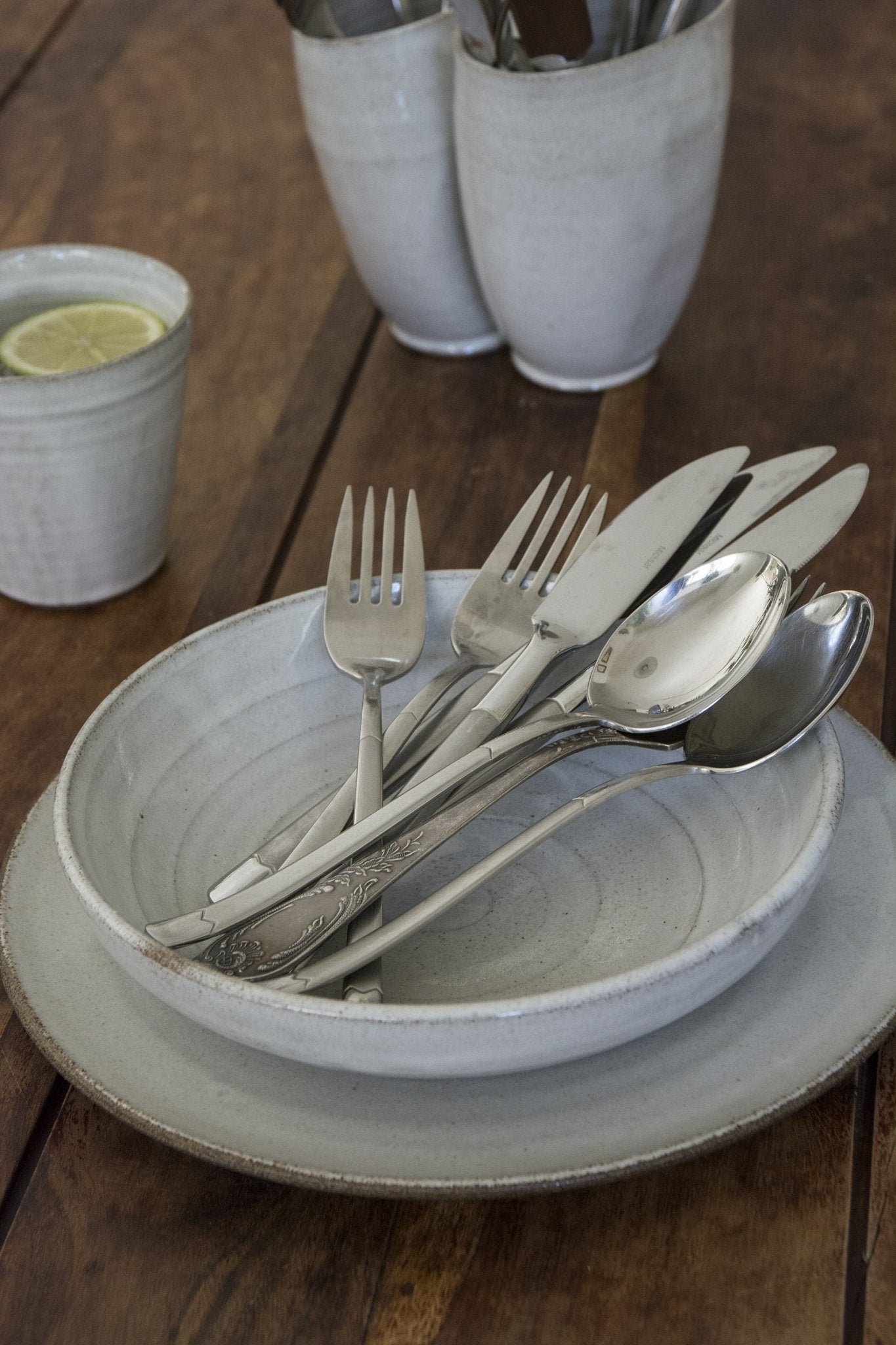 Pottery Dinnerware, 1 Place Setting, Main Course Plate and a Pasta Bowl - RAMIREZ ZANOTTY- plates