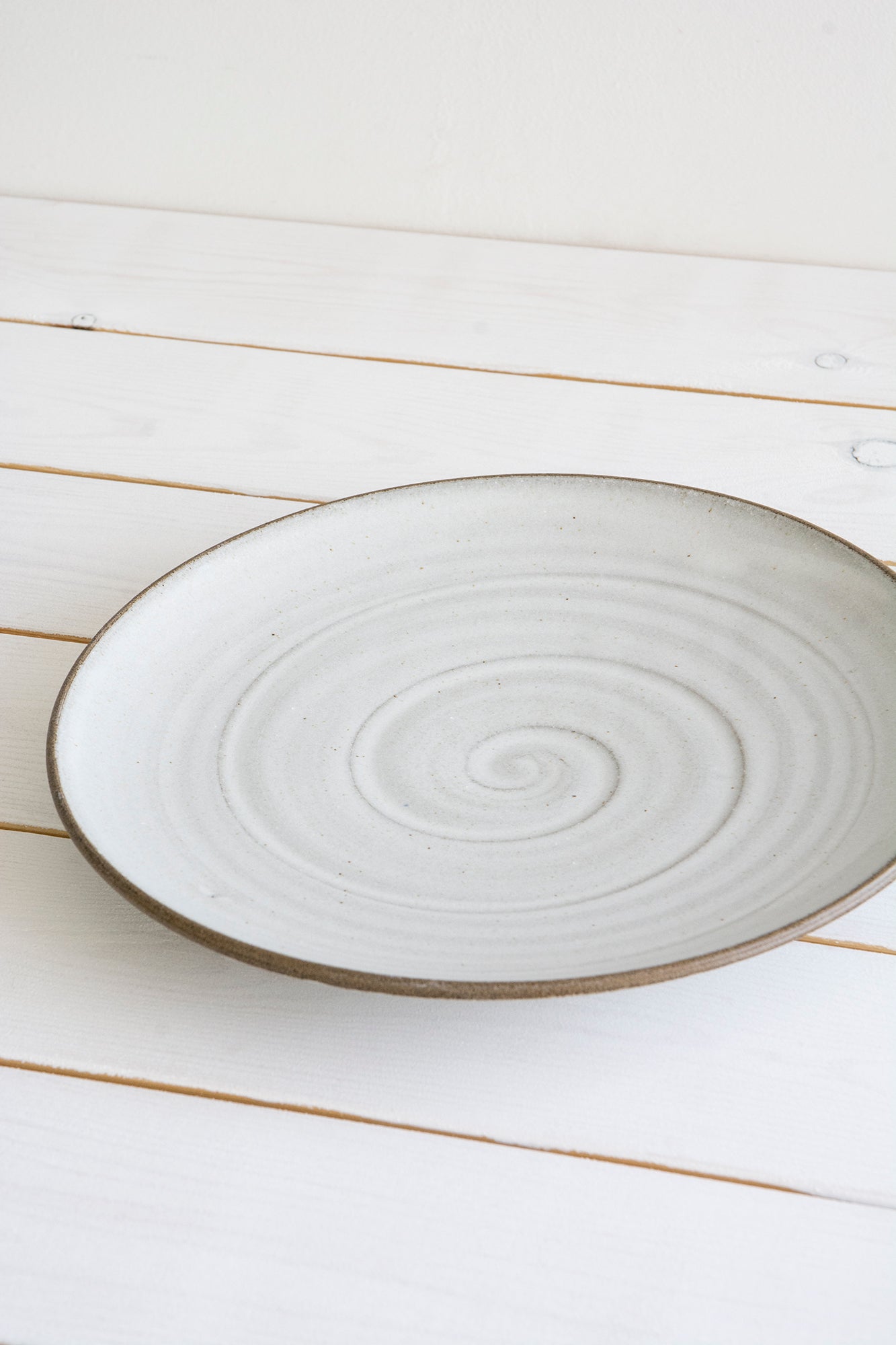 Pottery Dinnerware, Main Course and Salad Plate, 2 Plates - RAMIREZ ZANOTTY- plates