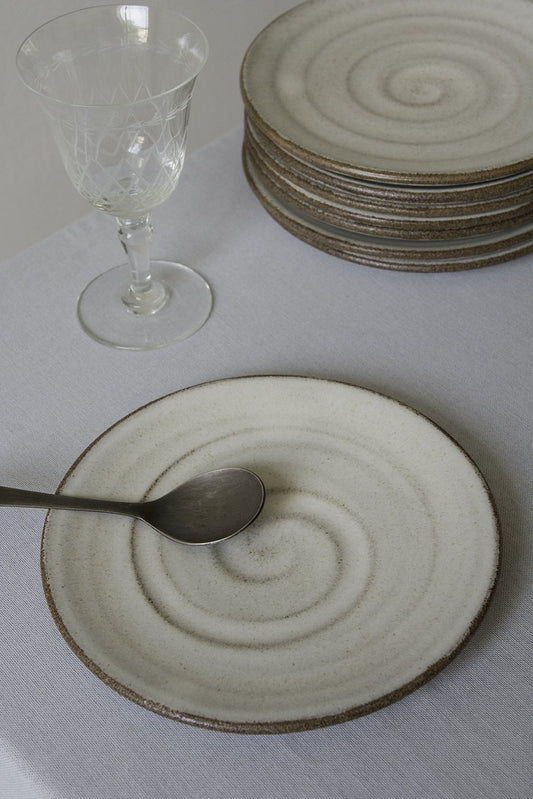 White Pottery Dessert Plate - RAMIREZ ZANOTTY - plates